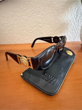 Versace | Accessories | Versace Sunglasses Mod2256 0287  display picture 1